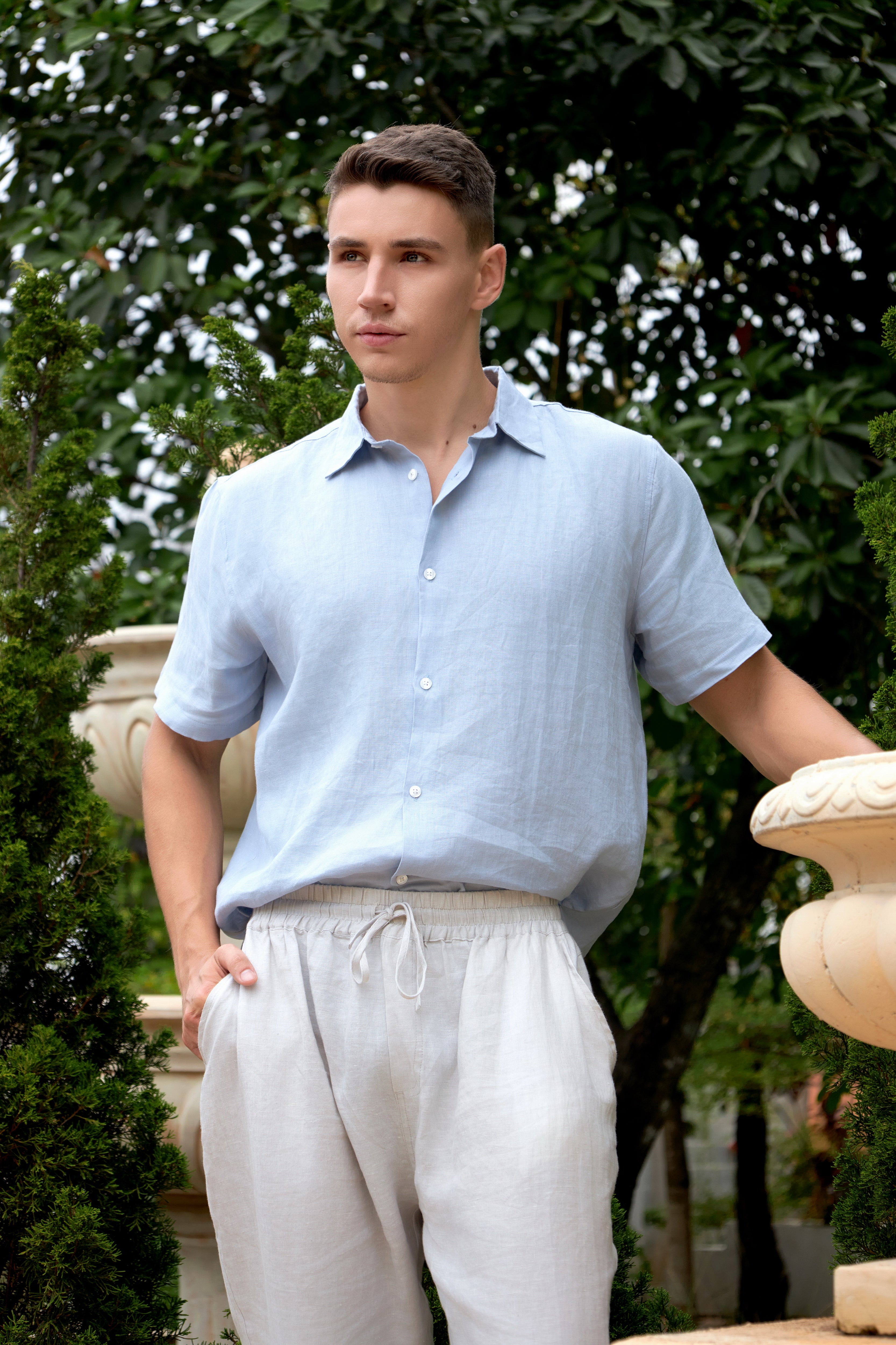 La Forbie Áo Sơ Mi Linen Nam Tay Ngắn – Mát Mẻ, Thanh Lịch, Dễ Phối