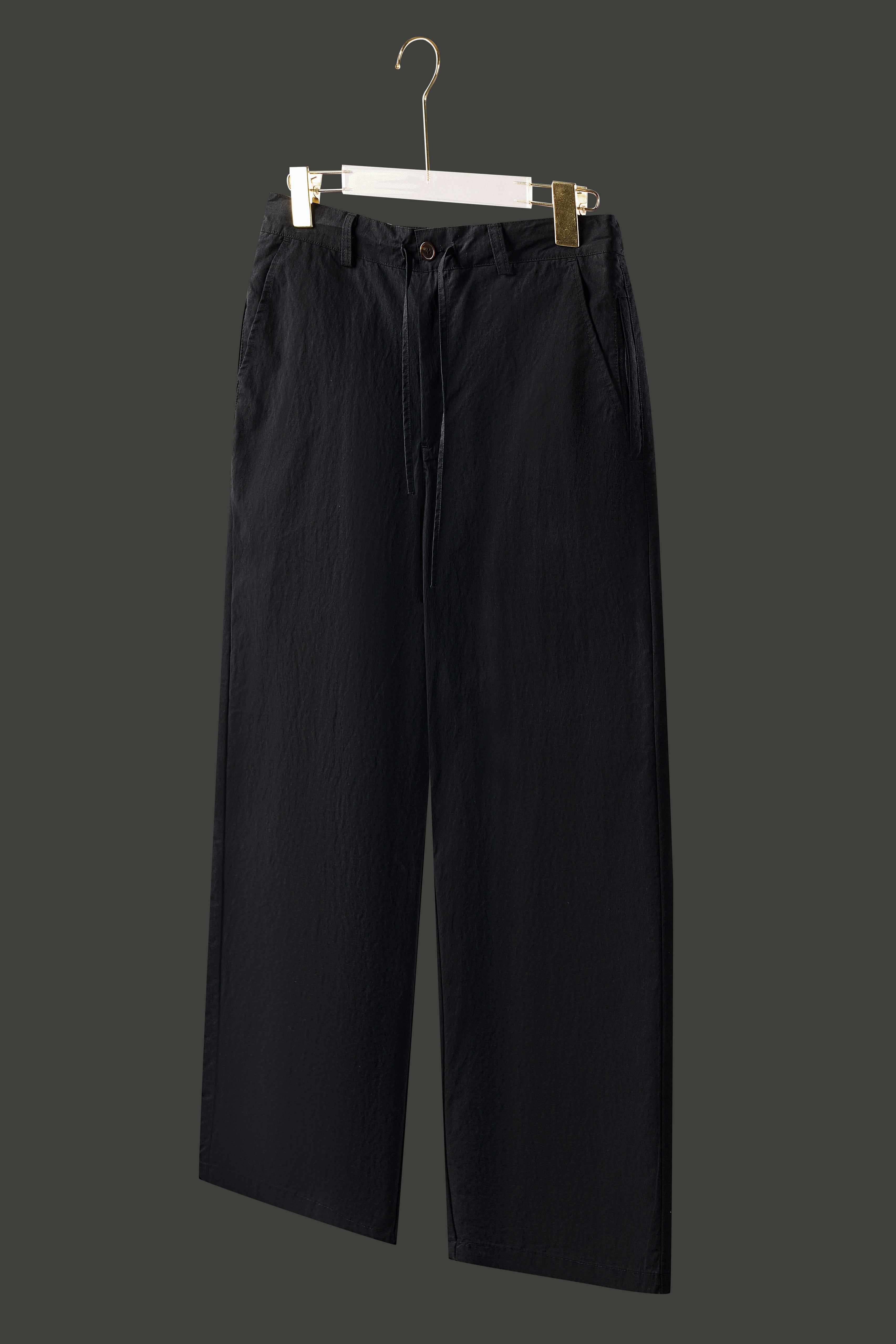 La Forbie Men's Relaxed Belted Elastic Pants with Layered Pockets
