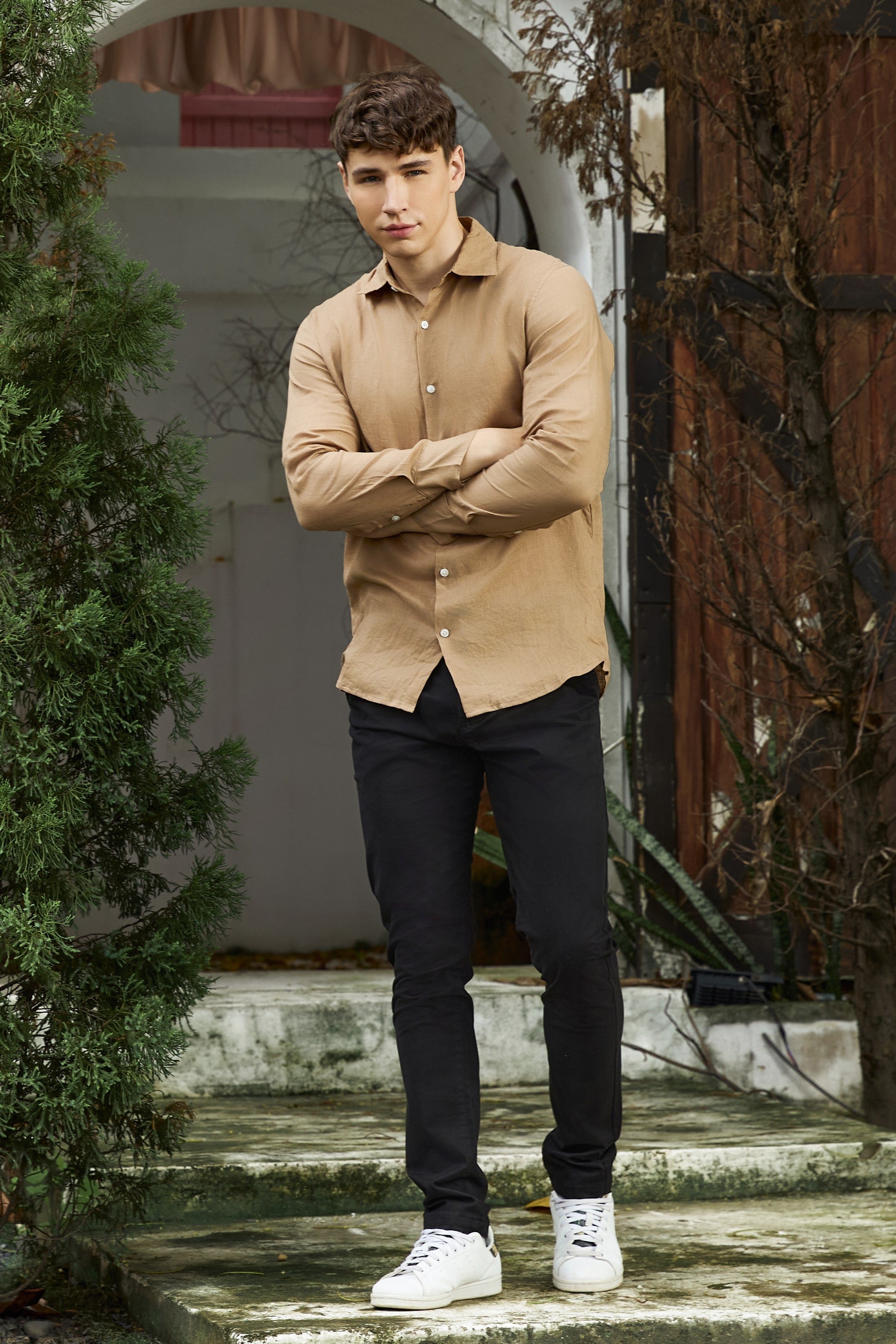 La Forbie Áo Sơ Mi Linen Nam Tay Dài – Xu Hướng Mới Cho Phong Cách Sống Tự Nhiên, Thanh Lịch