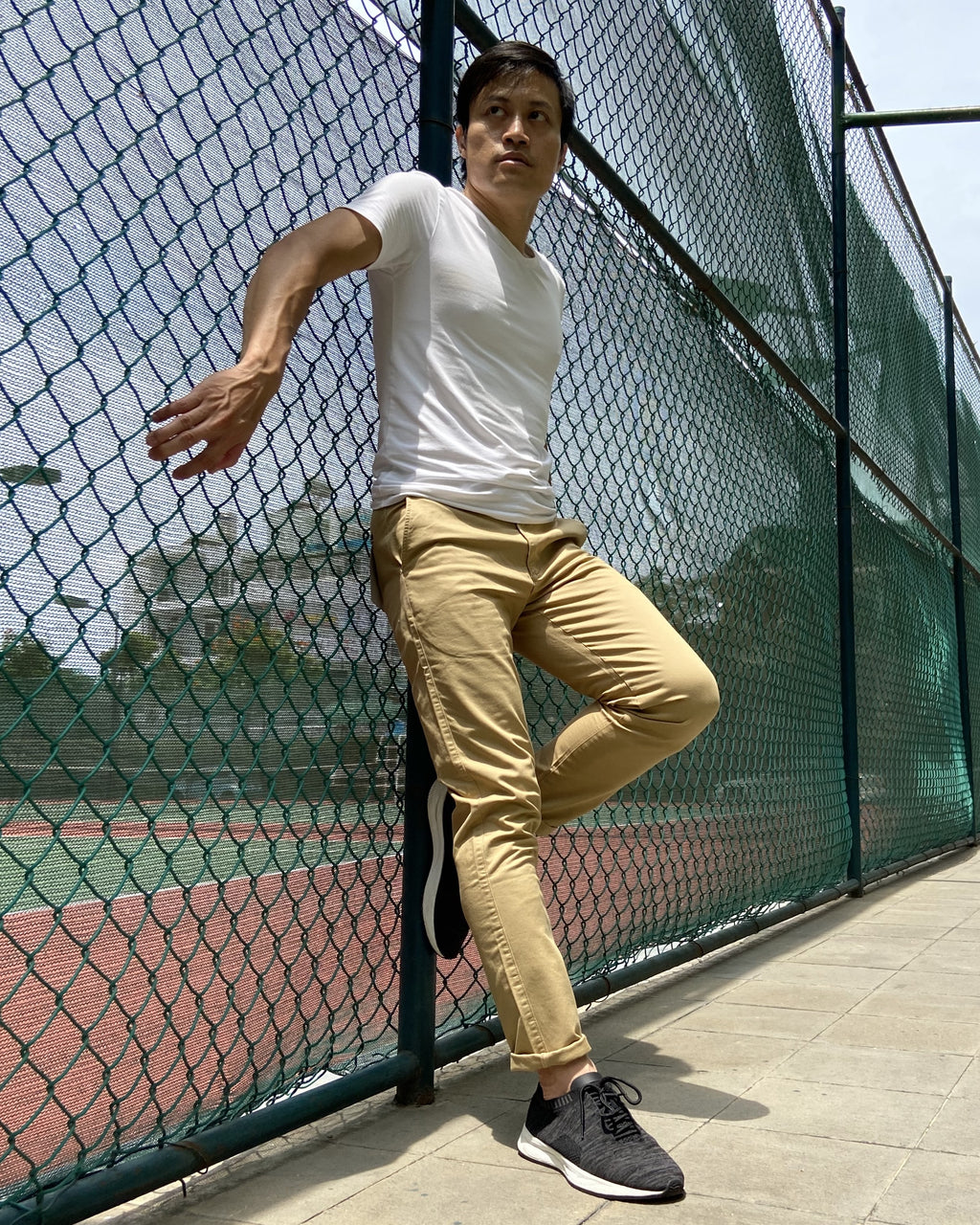 Zennio quần kaki ôm trẻ trung Zennio –phong cách slim-fit cho nam hiện đại