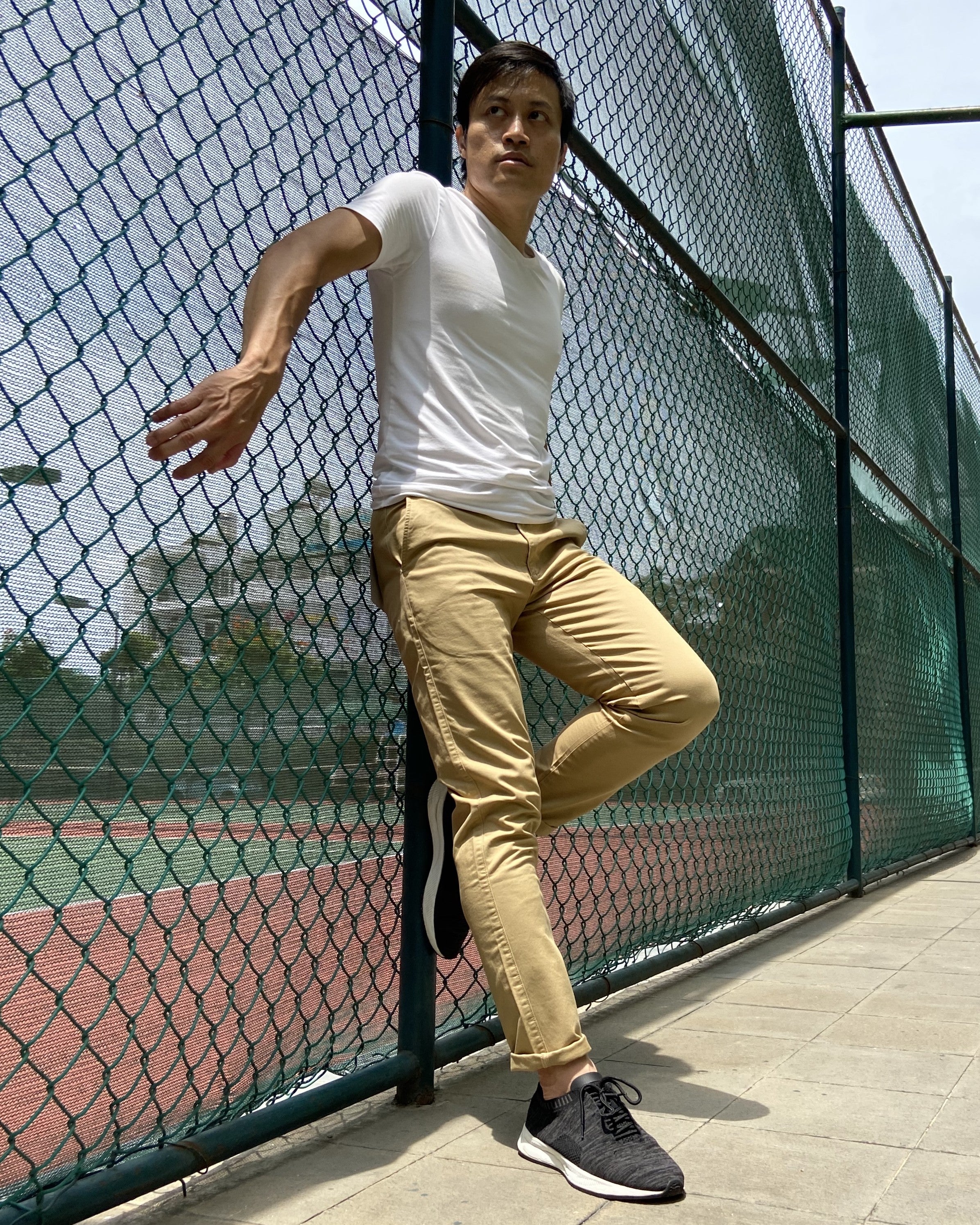 Zennio quần kaki ôm trẻ trung Zennio – dáng slim-fit cho nam hiện đại